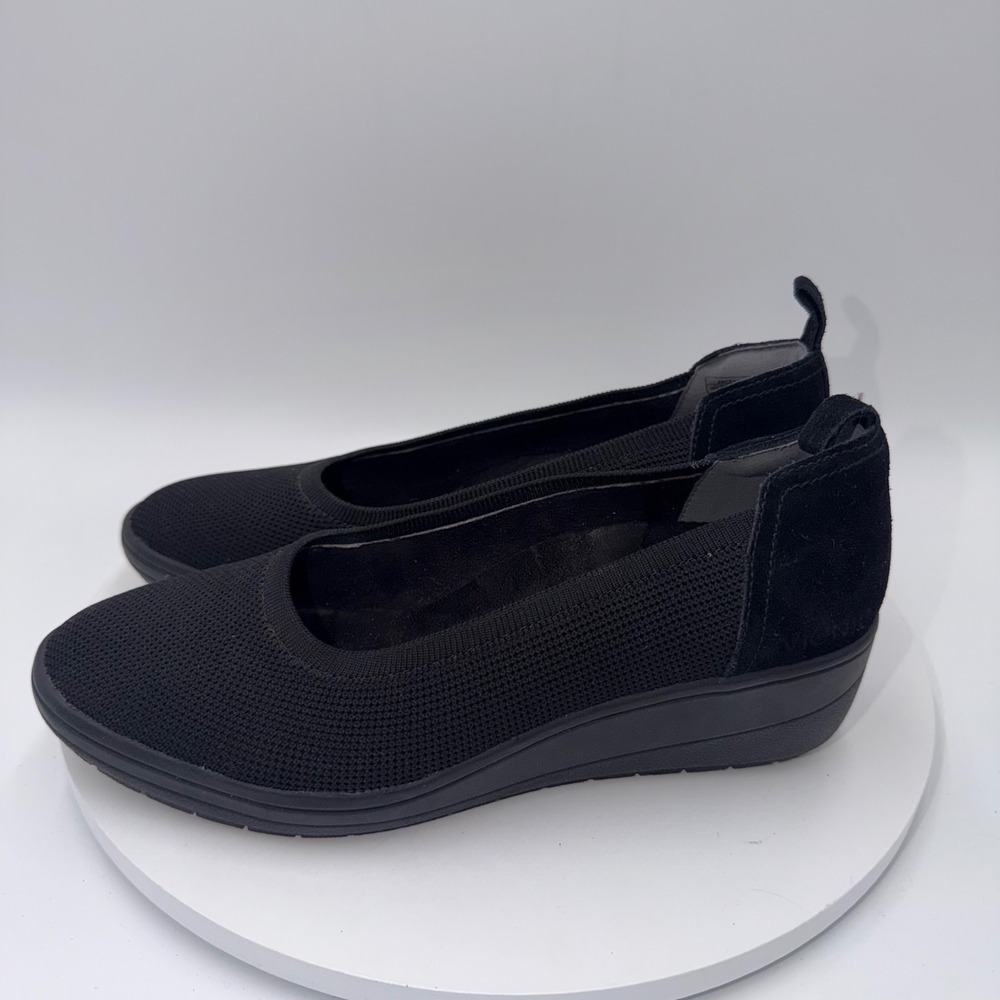 Vionic Jacey Knit Wedge Slip On Shoes Black Suede Heel Womens 9 Flat Comfort
